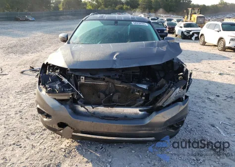 2019 Nissan Pathfinder S z USA, uszkodzony, nr VIN 5N1DR2MN8KC603011